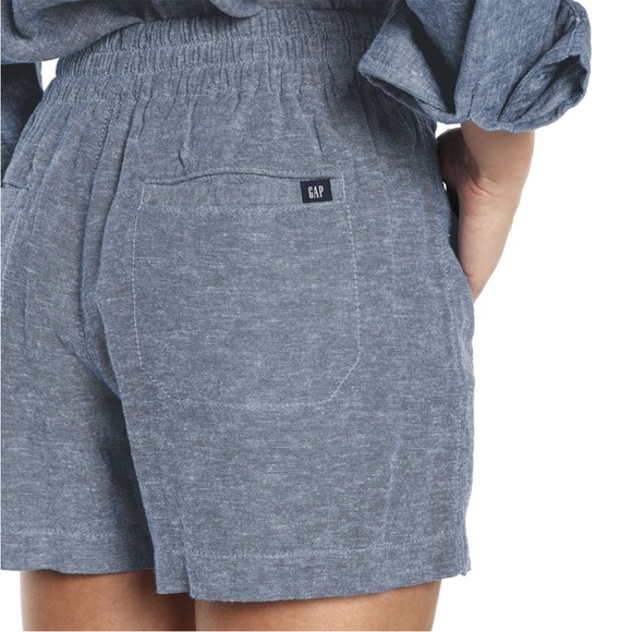 Gap Ladies short - Picture 3 of 8